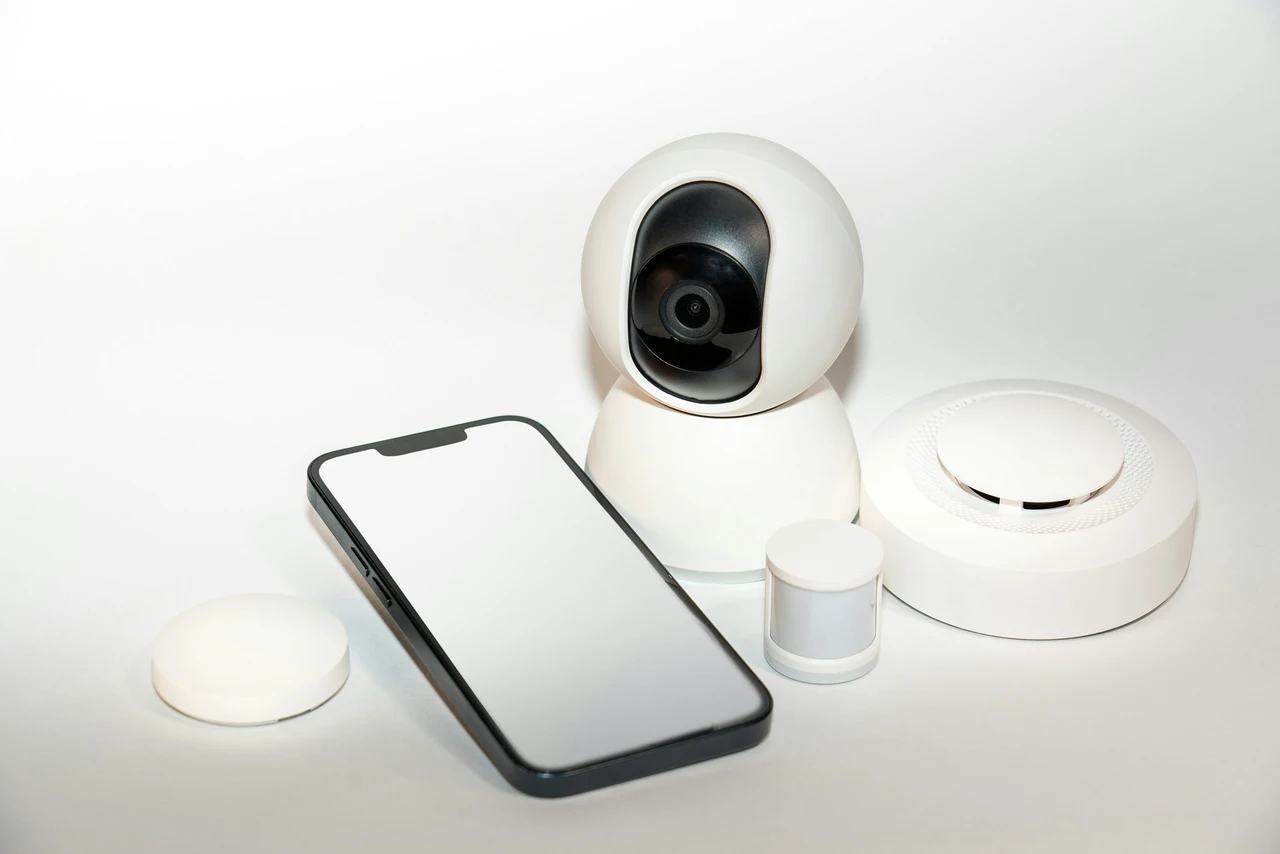 Telecamere domestiche: sanzioni severe per chi non rispetta la privacy dei vicini Immagine selezionata