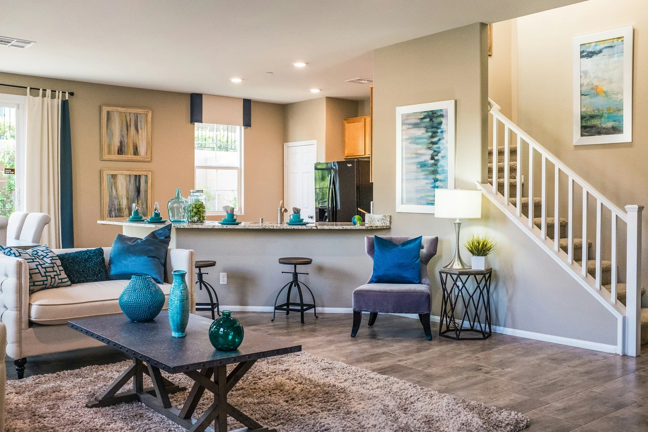 Come gli interior designer trasformano le pareti di casa, senza usare quadri Immagine selezionata