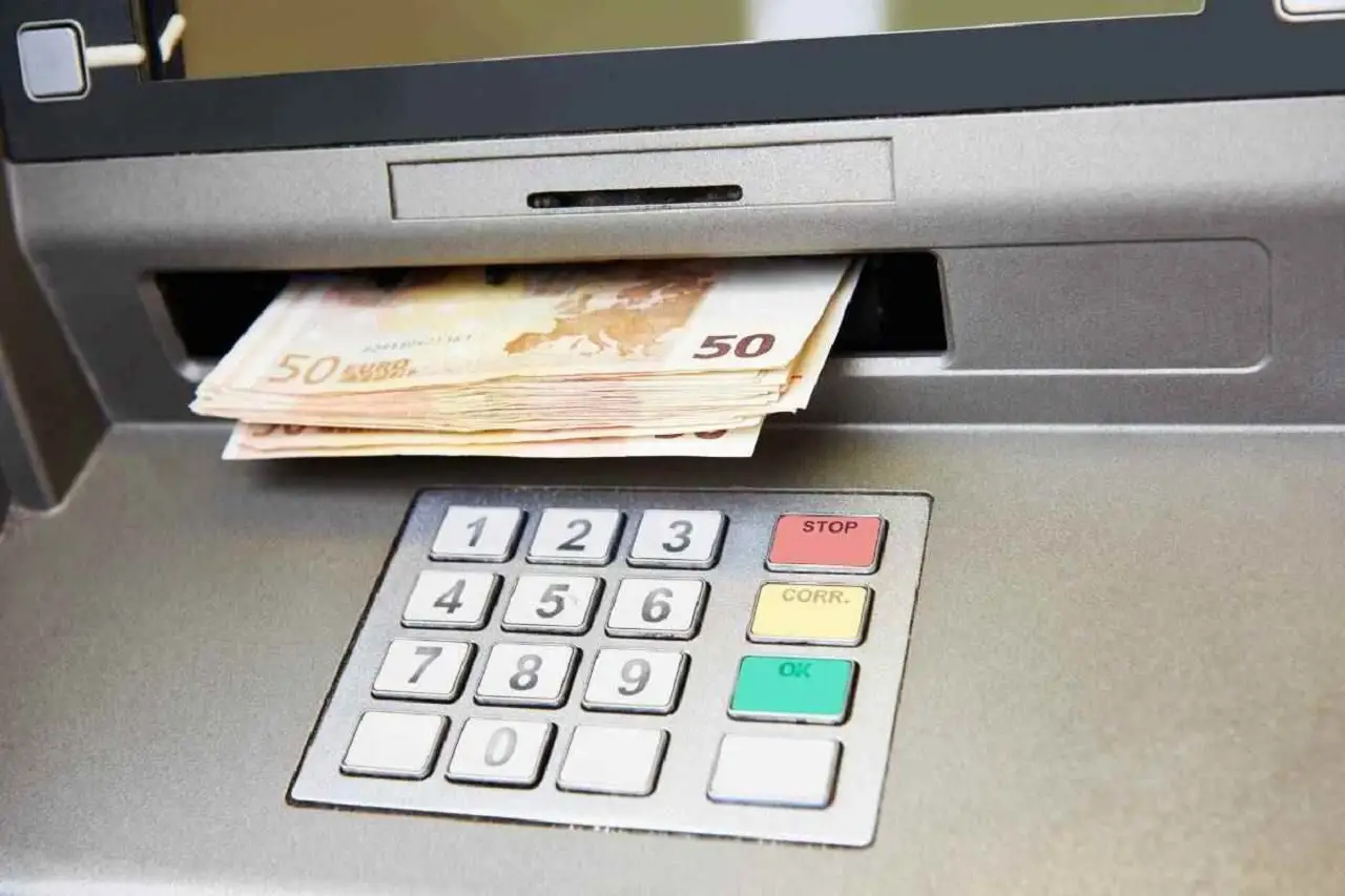 Email da banche straniere sotto osservazione. Aumentano i casi di truffa Email da banche straniere sotto osservazione. Aumentano i casi di truffa