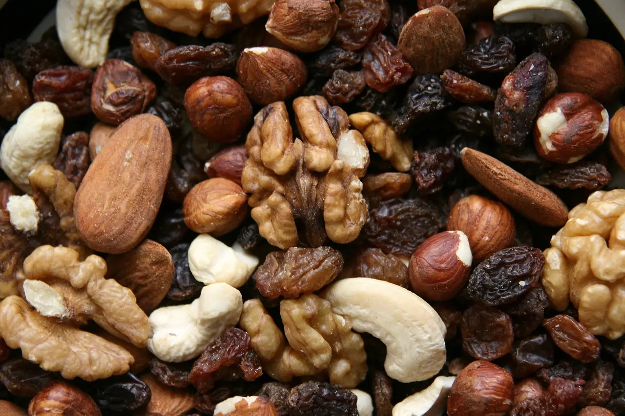 Quanta frutta secca mangiare al giorno? I consigli per non esagerare Quanta frutta secca mangiare al giorno? I consigli per non esagerare